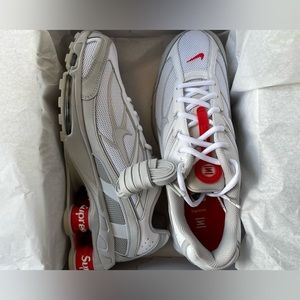 Supreme X Nike Shox Ride 2